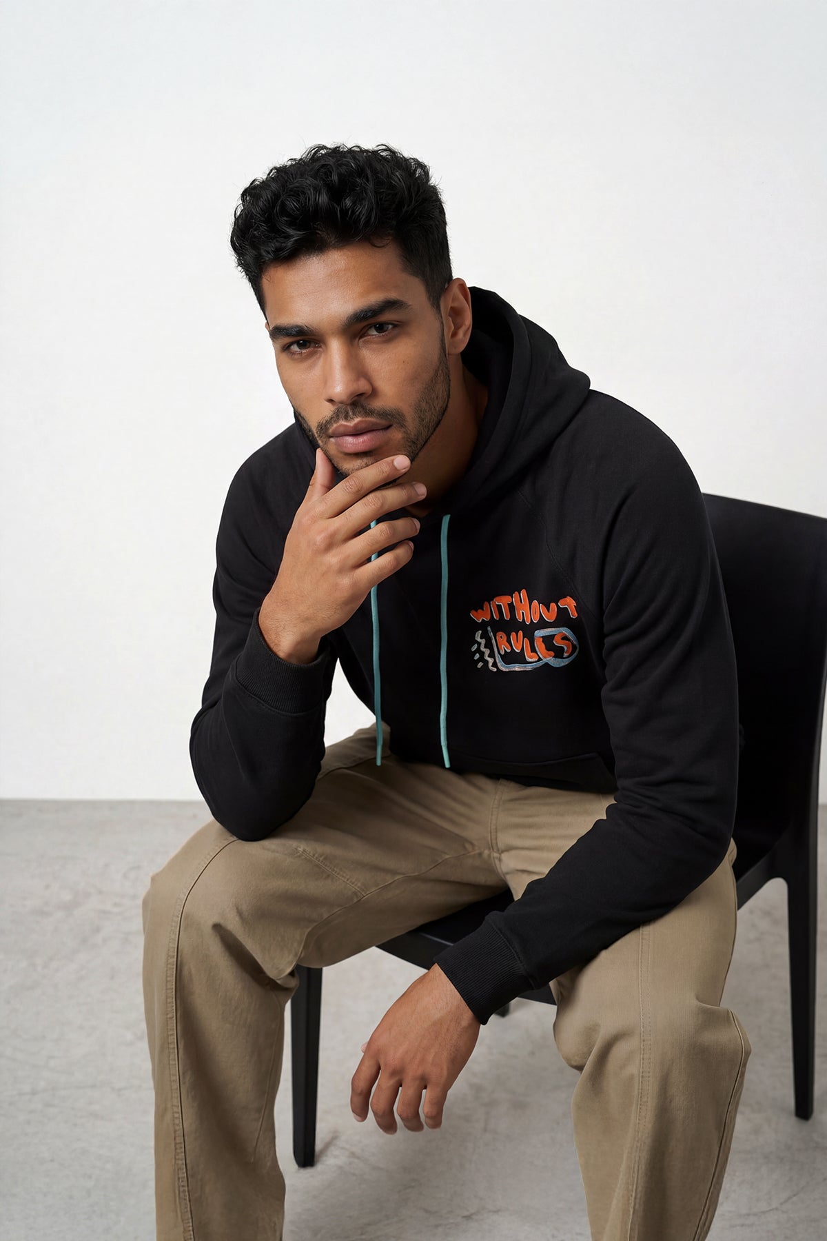 Arty Expressions Hoodie-Black