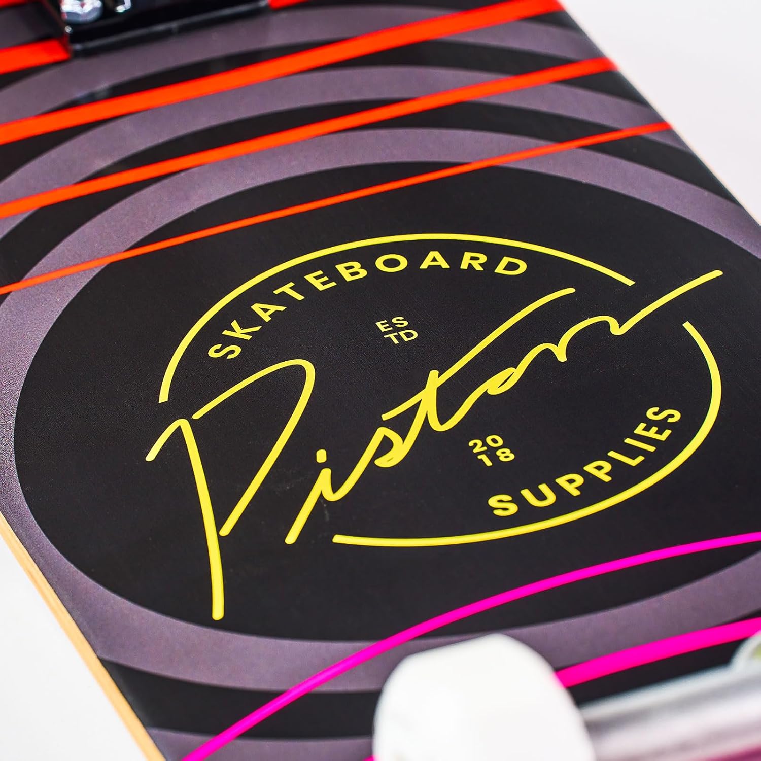 ECHO SKATEBOARD - COMPLETE