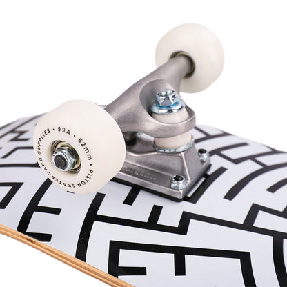 MAZE I 8.0 COMPLETE SKATEBOARD