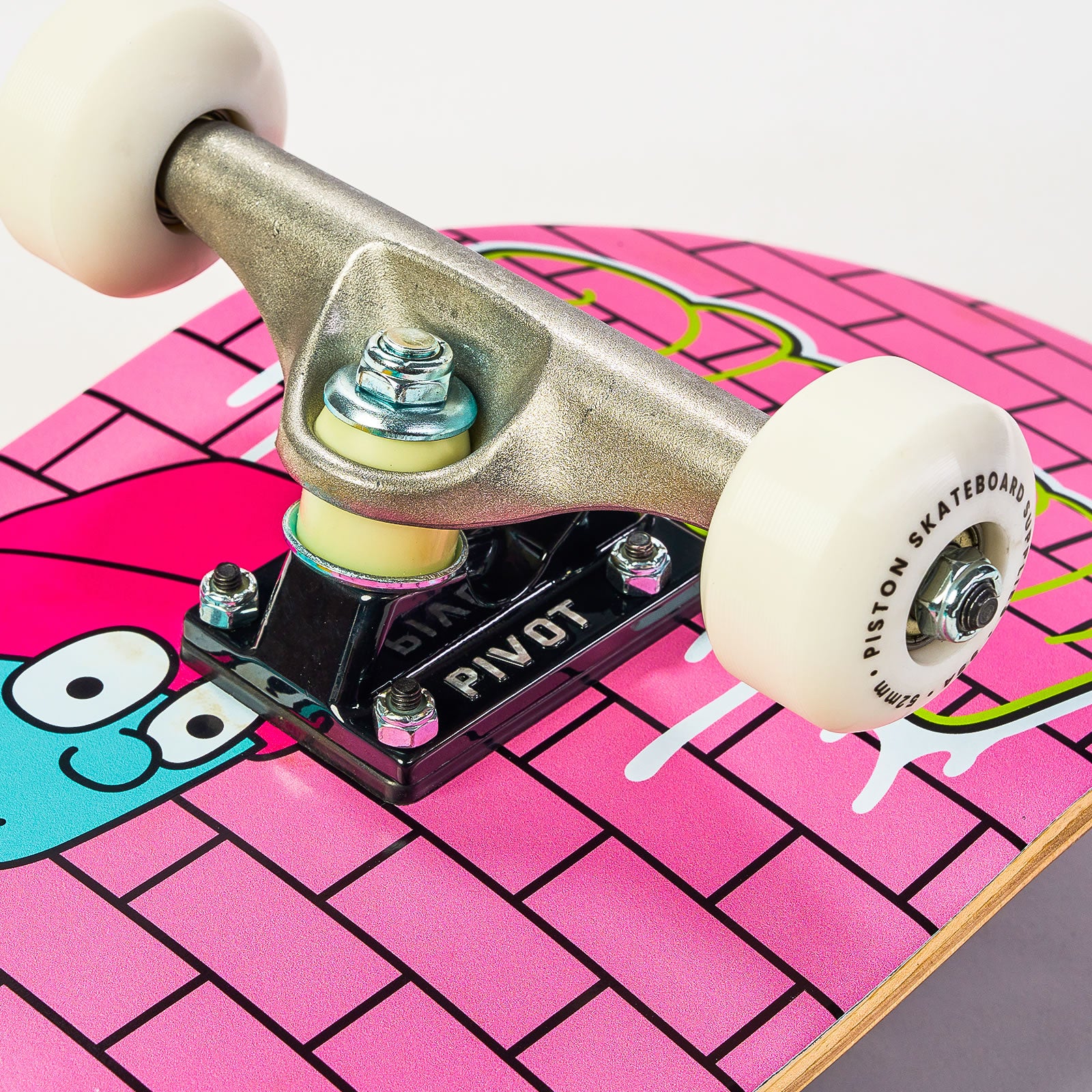 GRAFFITI 8.0- BEGNNIER SKATEBOARD