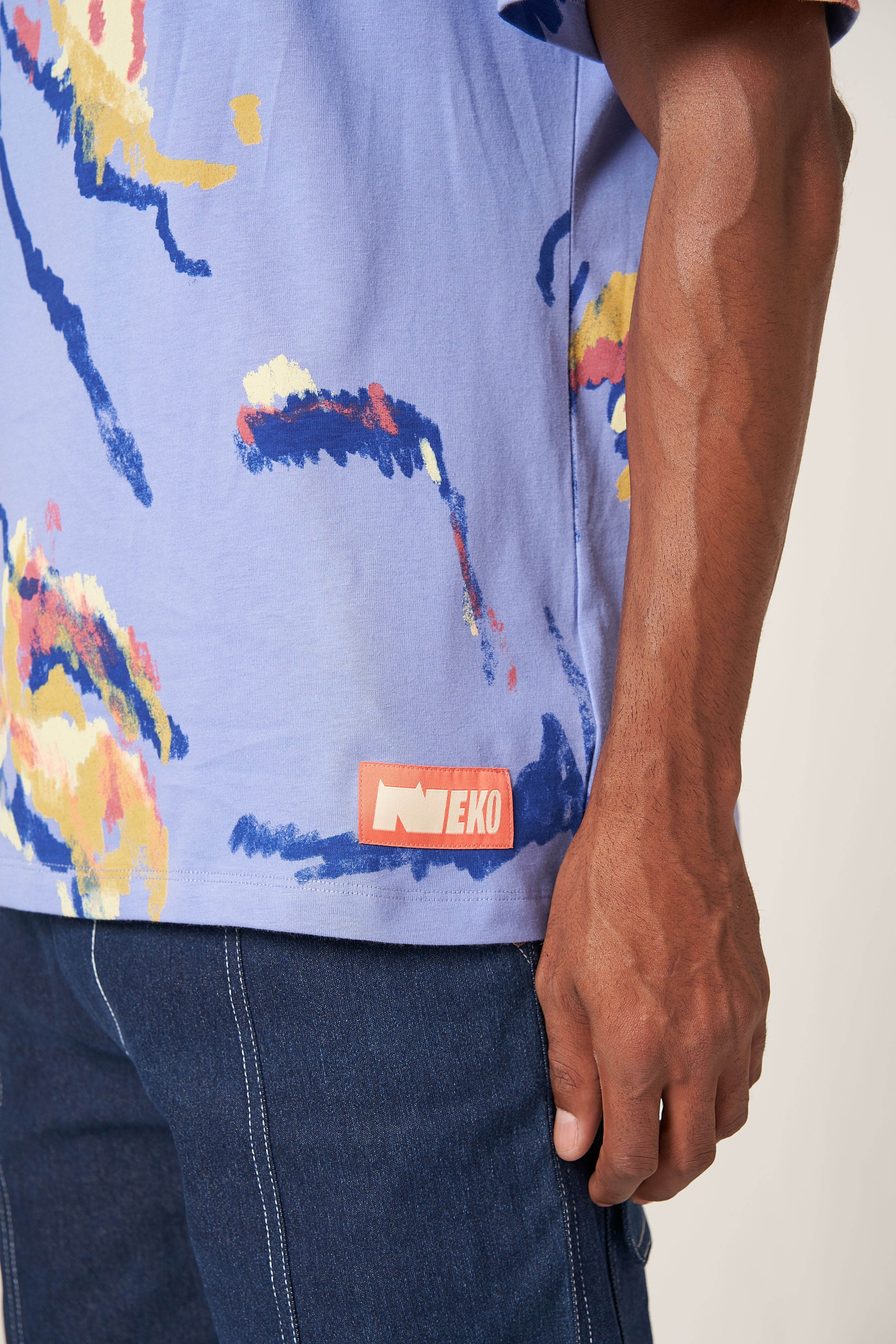 MULTI SCRIBBLE T-SHIRT - PURPLE